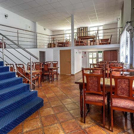 Hotel Zamek Giżycko Kültér fotó