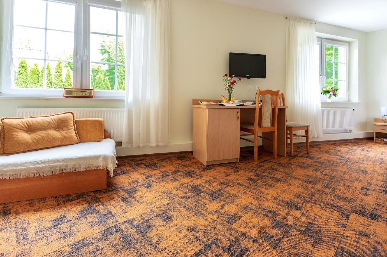 Hotel Zamek Giżycko Kültér fotó